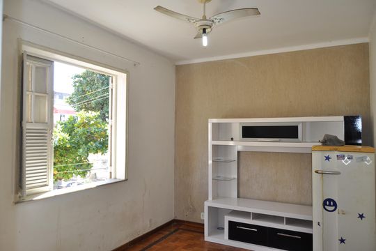 Sala de apartamento para alugar com 1 quarto, 55m² em Lins de Vasconcelos, Rio de Janeiro