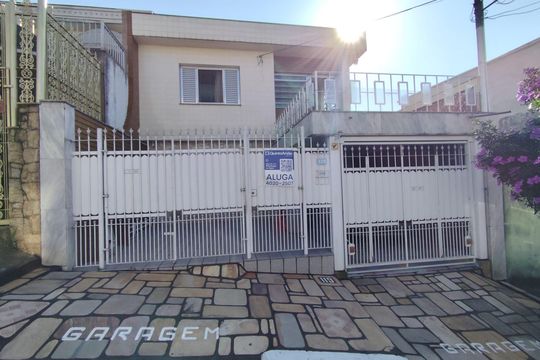 Fachada de casa para alugar com 3 quartos, 150m² em Vila Nhocuné, São Paulo