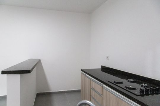 Cozinha de casa para alugar com 1 quarto, 50m² em Parque Continental Ii, Guarulhos