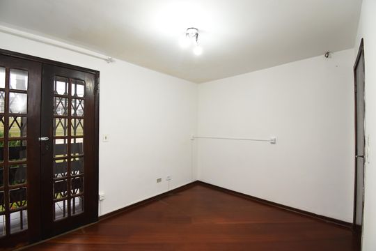 Quarto 3 de casa para alugar com 4 quartos, 153m² em Jardim das Américas, Curitiba