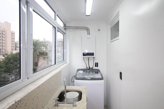 Área de Serviço de apartamento à venda com 4 quartos, 90m² em Auxiliadora, Porto Alegre