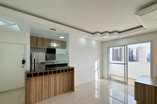 Sala  de apartamento para alugar com 3 quartos, 72m² em Vila Tupi, São Bernardo do Campo