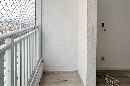 Sacada de apartamento à venda com 2 quartos, 46m² em Santa Terezinha, São Bernardo do Campo