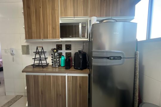 Cozinha de apartamento à venda com 2 quartos, 97m² em Parque Turistas, Contagem