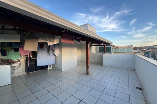 Cobertura de apartamento à venda com 2 quartos, 97m² em Parque Turistas, Contagem