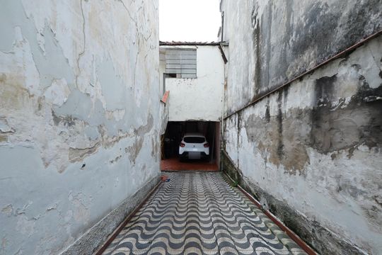 Garagem de casa à venda com 3 quartos, 300m² em Ipiranga, São Paulo