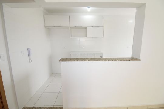 Cozinha de apartamento para alugar com 2 quartos, 53m² em Jardim Satélite, São José dos Campos