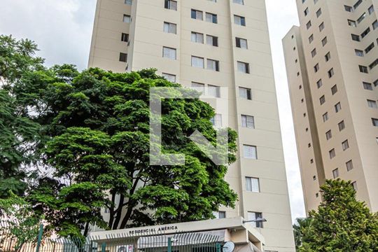 Fachada de apartamento à venda com 2 quartos, 51m² em Parque Maria Domitila, São Paulo