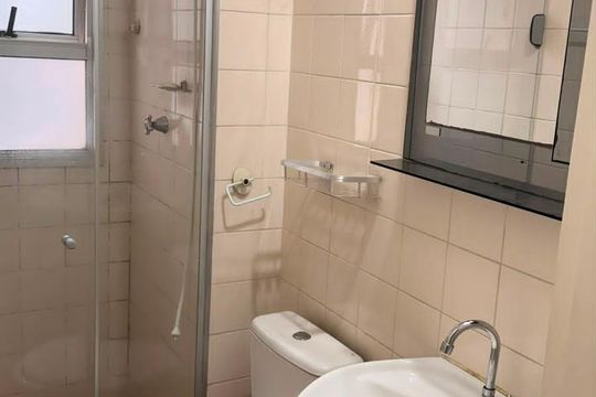 Banheiro de apartamento à venda com 1 quarto, 35m² em Bela Vista, São Paulo