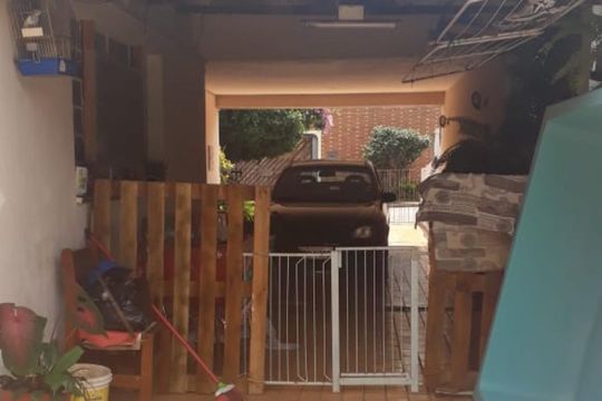 Área externa de casa à venda com 3 quartos, 180m² em Vila Augusta, Guarulhos