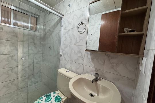 Banheiro de apartamento para alugar com 2 quartos, 54m² em Aliança, Osasco