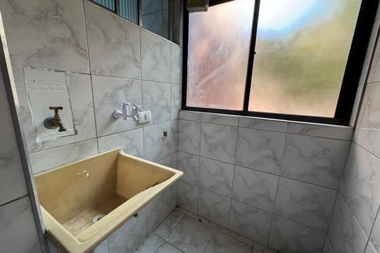 Área de Serviço de apartamento para alugar com 2 quartos, 54m² em Aliança, Osasco