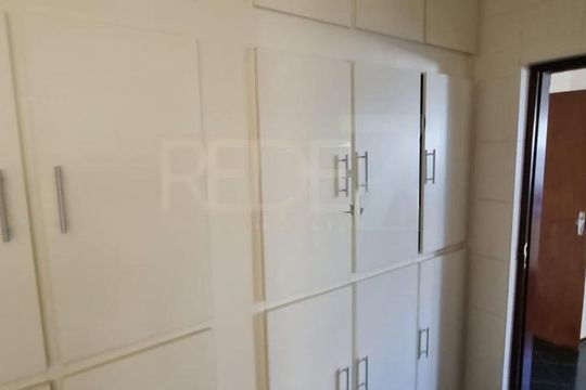 Casa à venda com 4 quartos, 264m² em Jardim Aurelia, Campinas