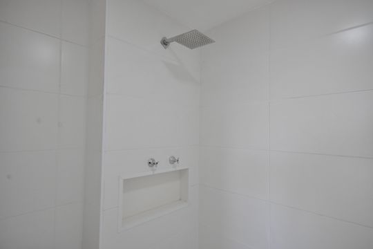 Banheiro de apartamento para alugar com 2 quartos, 42m² em Vila Nova Mazzei, São Paulo