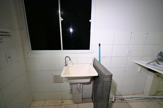 Apartamento à venda com 2 quartos, 46m² em Condomínio das Esmeraldas, Goiânia