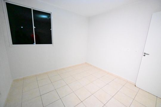 Apartamento à venda com 2 quartos, 46m² em Condomínio das Esmeraldas, Goiânia