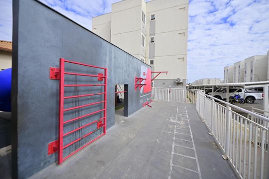 Apartamento à venda com 2 quartos, 46m² em Condomínio das Esmeraldas, Goiânia