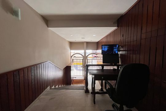 Portaria  de apartamento para alugar com 3 quartos, 105m² em Copacabana, Rio de Janeiro