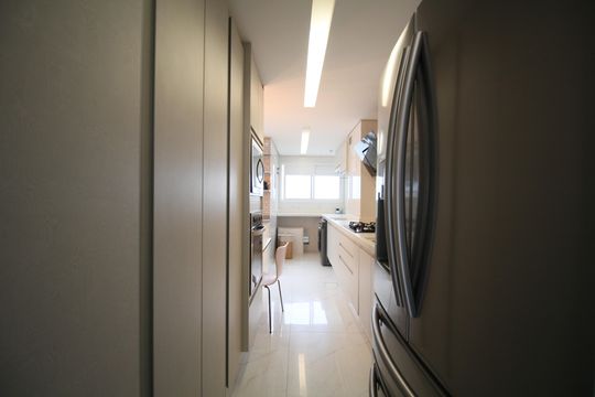 Cozinha de apartamento para alugar com 3 quartos, 128m² em Jardim Vazani, São Paulo