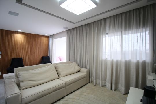 Sala de apartamento para alugar com 3 quartos, 128m² em Jardim Vazani, São Paulo