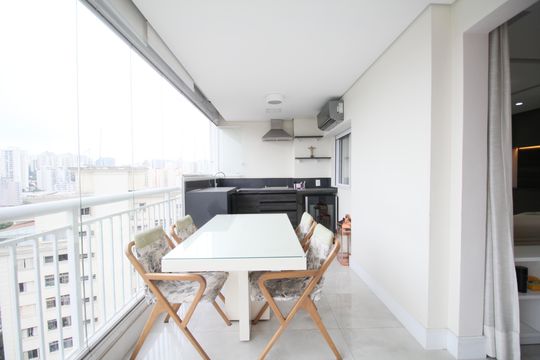 Varanda Sala de apartamento para alugar com 3 quartos, 128m² em Jardim Vazani, São Paulo