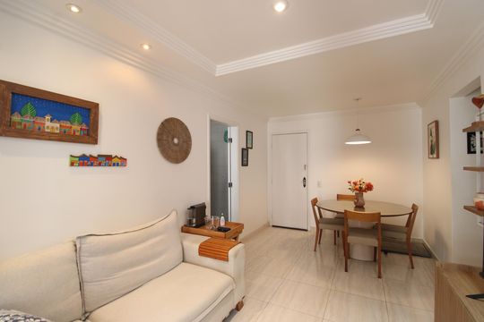 Sala de apartamento à venda com 2 quartos, 69m² em Pechincha, Rio de Janeiro