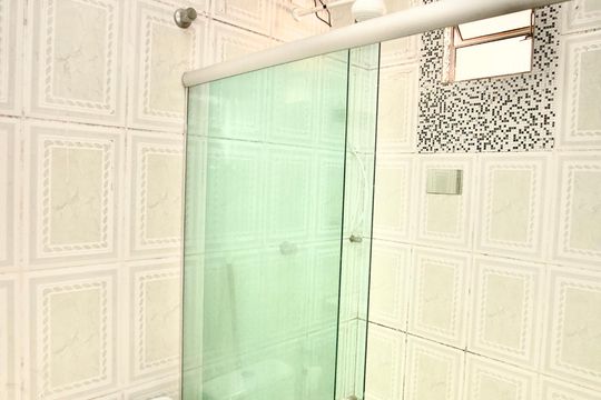 Banheiro Social de casa para alugar com 3 quartos, 120m² em Europa, Contagem