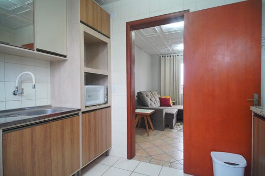 Cozinha de apartamento para alugar com 2 quartos, 58m² em Padre Reus, São Leopoldo