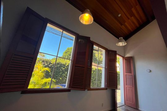 Sala de casa à venda com 2 quartos, 105m² em Tijuca, Rio de Janeiro