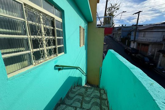 Acesso de casa para alugar com 1 quarto, 80m² em Vila Yolanda, Osasco