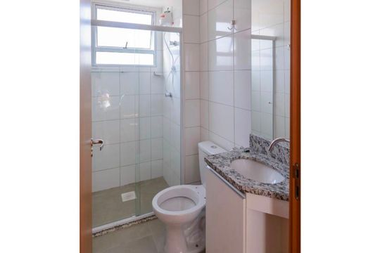 Banheiro de apartamento para alugar com 2 quartos, 46m² em Cabral, Contagem