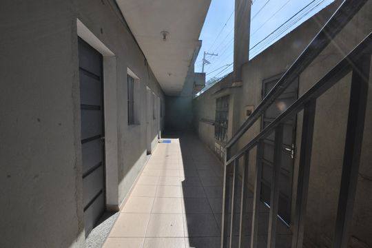Área comum de casa para alugar com 1 quarto, 22m² em Parque Novo Mundo, São Paulo
