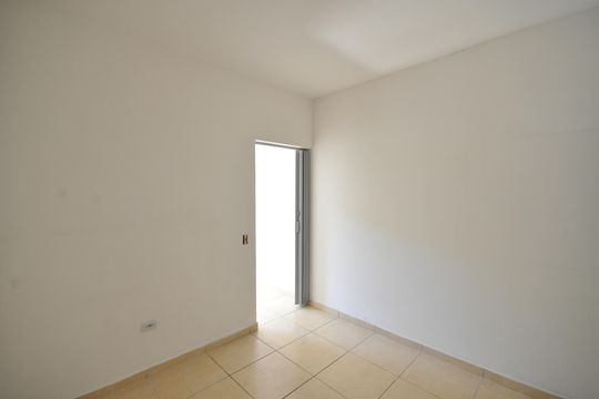Quarto /Sala de casa para alugar com 1 quarto, 22m² em Parque Novo Mundo, São Paulo