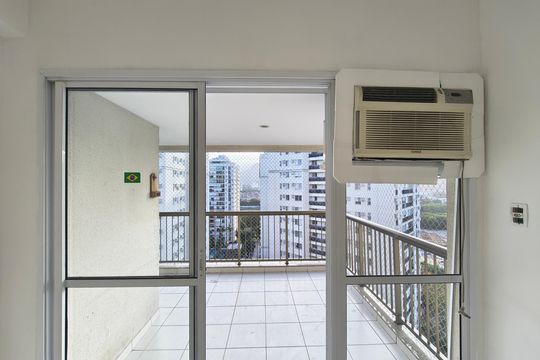 Varanda da Sala de apartamento para alugar com 2 quartos, 80m² em Barra Olímpica, Rio de Janeiro