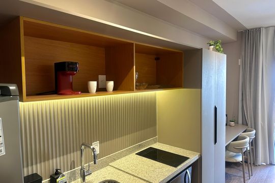 Cozinha de kitnet/studio à venda com 1 quarto, 50m² em Campo Belo, São Paulo