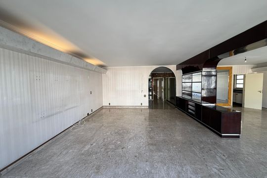 Apartamento para alugar com 4 quartos, 250m² em Santa Cecilia, São Paulo