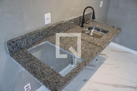 Cozinha de kitnet/studio à venda com 1 quarto, 25m² em Barra Funda, São Paulo