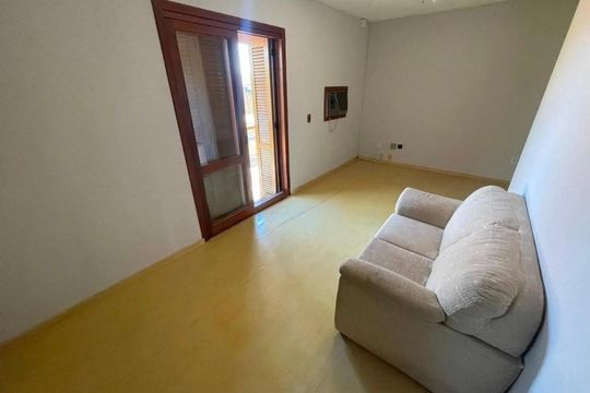 Sala de casa para alugar com 3 quartos, 200m² em Sarandi, Porto Alegre