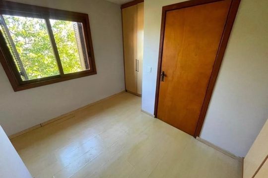 Quarto 1 de casa para alugar com 3 quartos, 200m² em Sarandi, Porto Alegre