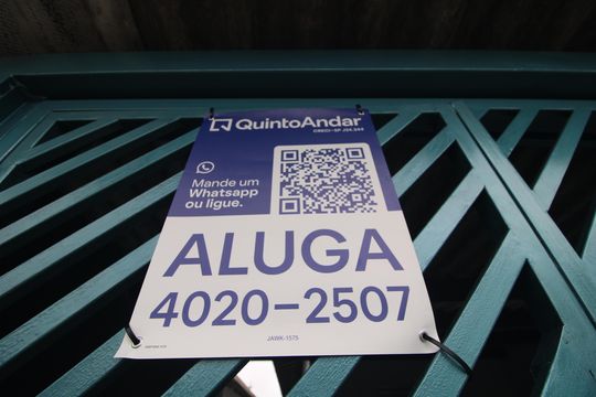 Placa de casa para alugar com 2 quartos, 125m² em Jardim Angelina, São Paulo