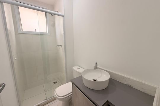 Banheiro da Suíte 2 de apartamento para alugar com 2 quartos, 88m² em Jardim Tereza Cristina, Jundiaí
