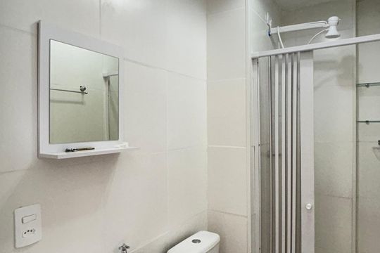 Banheiro de apartamento para alugar com 2 quartos, 31m² em Parque Erasmo Assunção, Santo André