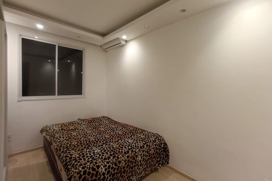 Quarto 1 de apartamento para alugar com 2 quartos, 55m² em Luz, Nova Iguaçu