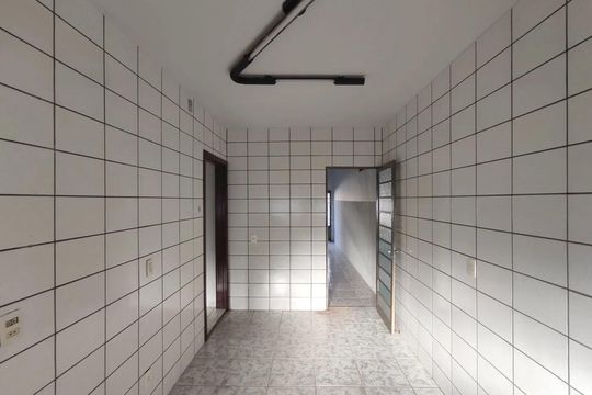Cozinha de casa para alugar com 3 quartos, 300m² em Santa Mônica, Uberlândia