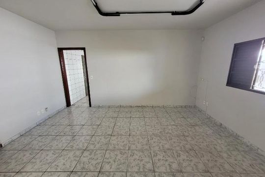 Sala de jantar de casa para alugar com 3 quartos, 300m² em Santa Mônica, Uberlândia