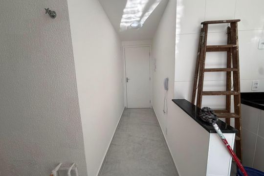 Corredor de apartamento para alugar com 2 quartos, 39m² em Jardim Maringa, São Paulo