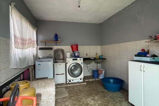Casa à venda com 3 quartos, 360m² em Jardim Melina I, Campinas