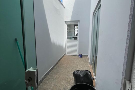 Casa à venda com 3 quartos, 360m² em Jardim Melina I, Campinas