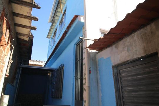 Área externa de casa para alugar com 2 quartos, 40m² em Jardim América, Rio de Janeiro