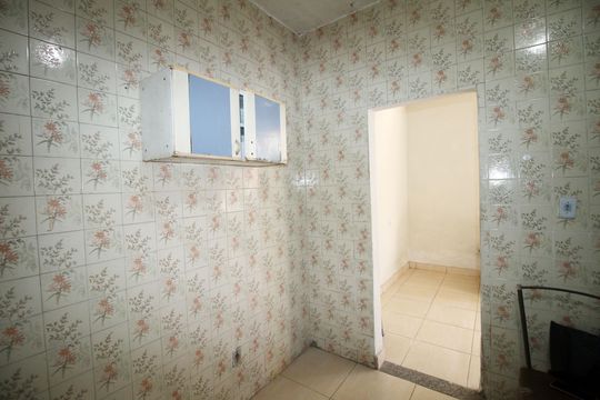 Cozinha de casa para alugar com 2 quartos, 40m² em Jardim América, Rio de Janeiro